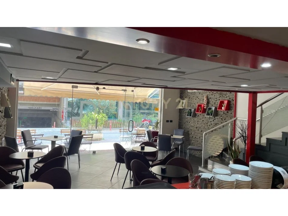 Tirane, shitet ambjent biznesi , 65 m² 260.000 € 
