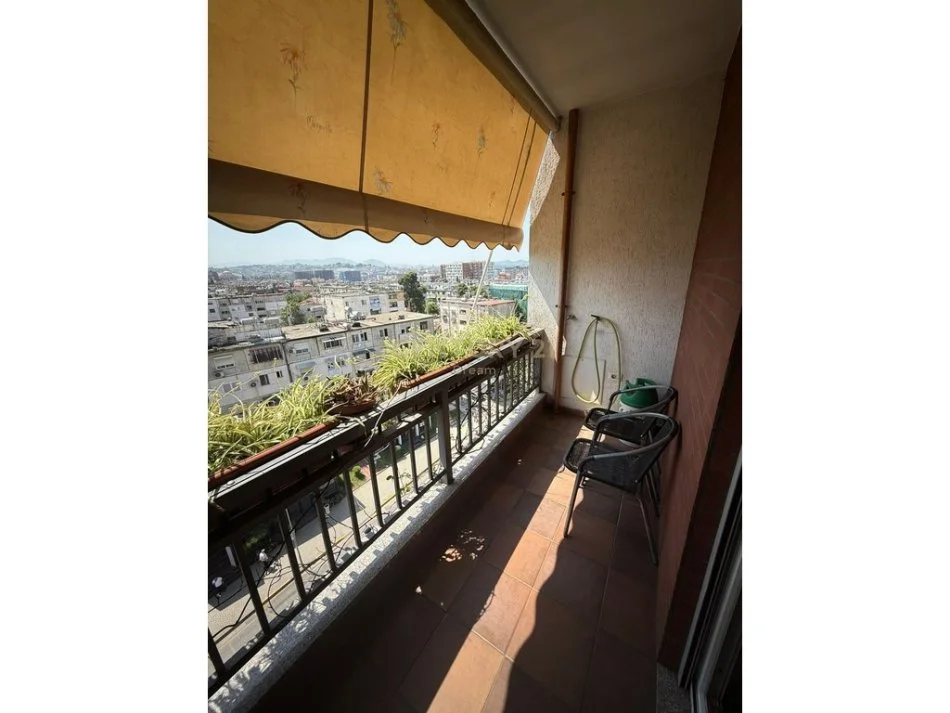 Tirane, shitet apartament 2+1 Kati 6, 111 m² 200.000 € 