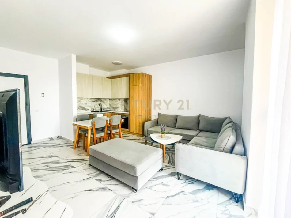 Shengjin, shitet 1+1+Ballkon Kati 2, 74 m² 96.000 € (shengjin)