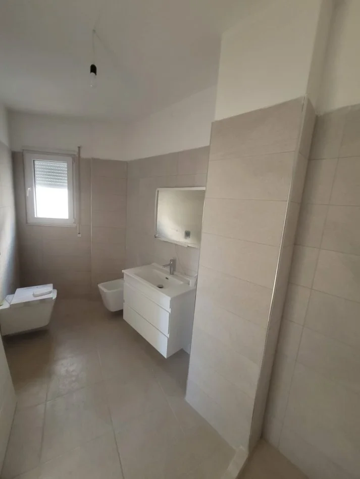 Tirane, shitet 2+1+Ballkon Kati 4, 115 m² 195.500 € (kopshti zoologjik)