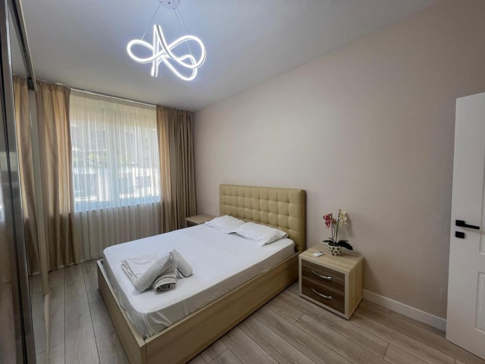 Tirane, jepet me qera apartament 1+1+Ballkon Kati 9, 59 m² 1.000 € 