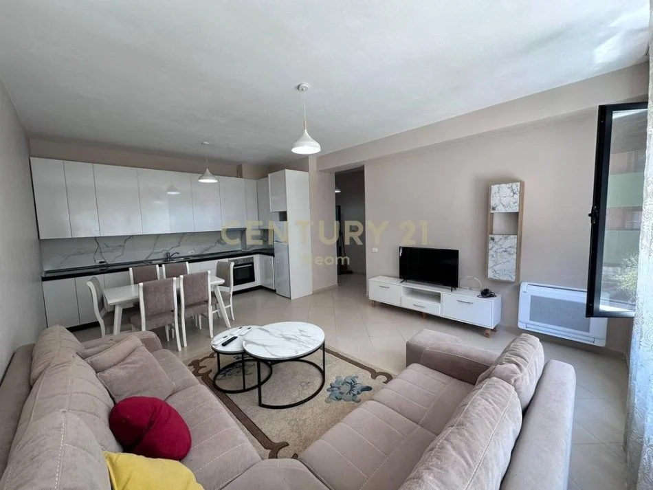 Tirane, jap me qera apartament 2+1+Aneks+Ballkon Kati 2, 100 m² 650 € (Neom117200)