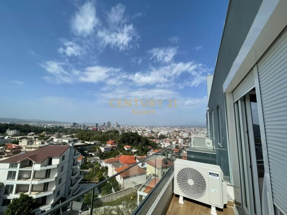 Tirane, shitet apartament 2+1 Kati 4, 107 m² 230.000 € 