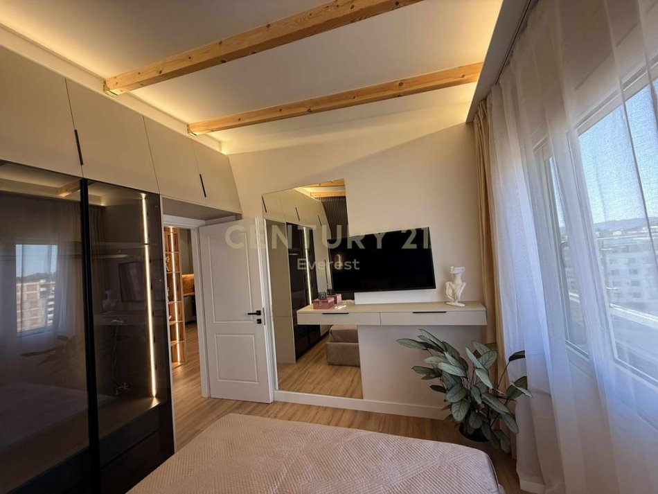 Tirane, shes 2+1 Kati 9, 71 m² 143.500 € 