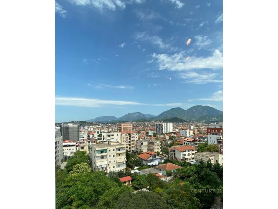 Tirane, shes apartament 2+1 Kati 6, 97 m² 