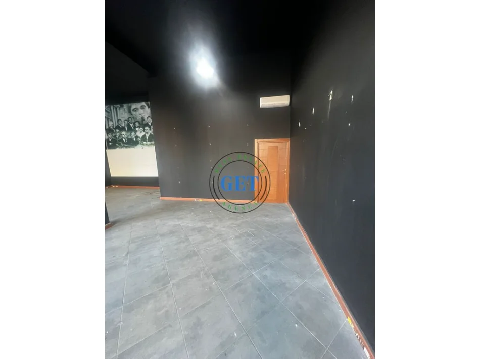 Durres, jepet me qera apartament 1+1 Kati 0, 200 m² 700 € 