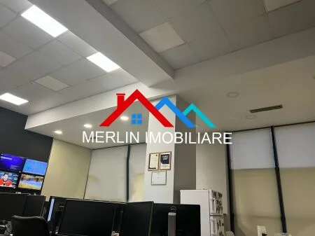 Tirane, shitet ambjent biznesi Kati 2, 108 m² 335.000 € (RRUGA TISH DAIJA NE KOMUNEN E PARISIT)