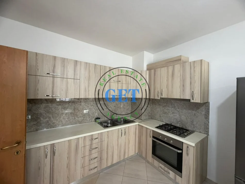 Durres, shitet apartament 2+1+Ballkon Kati 2, 90 m² 