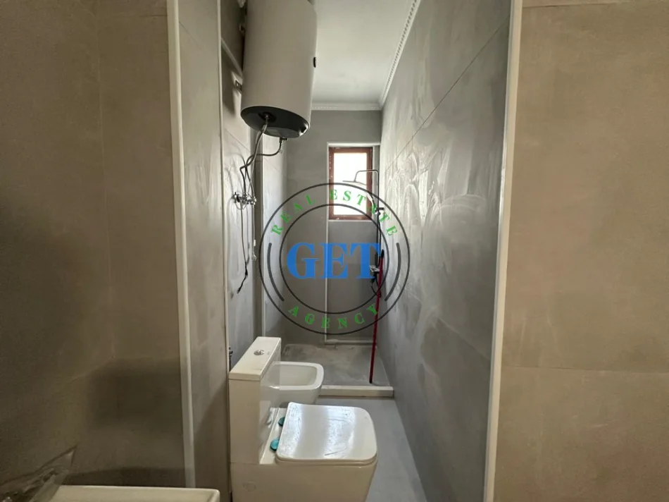 Durres, shitet apartament 1+1+Ballkon Kati 5, 75 m² 85.000 € 