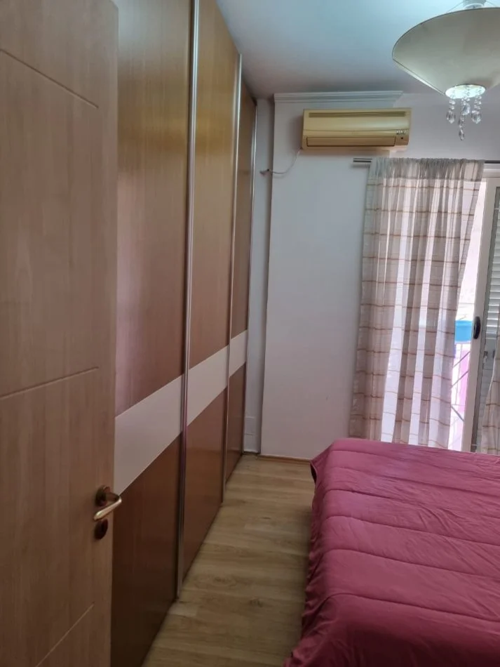 Tirane, jepet me qera apartament 2+1+Ballkon Kati 6, 73 m² 600 € (idriz dollaku)