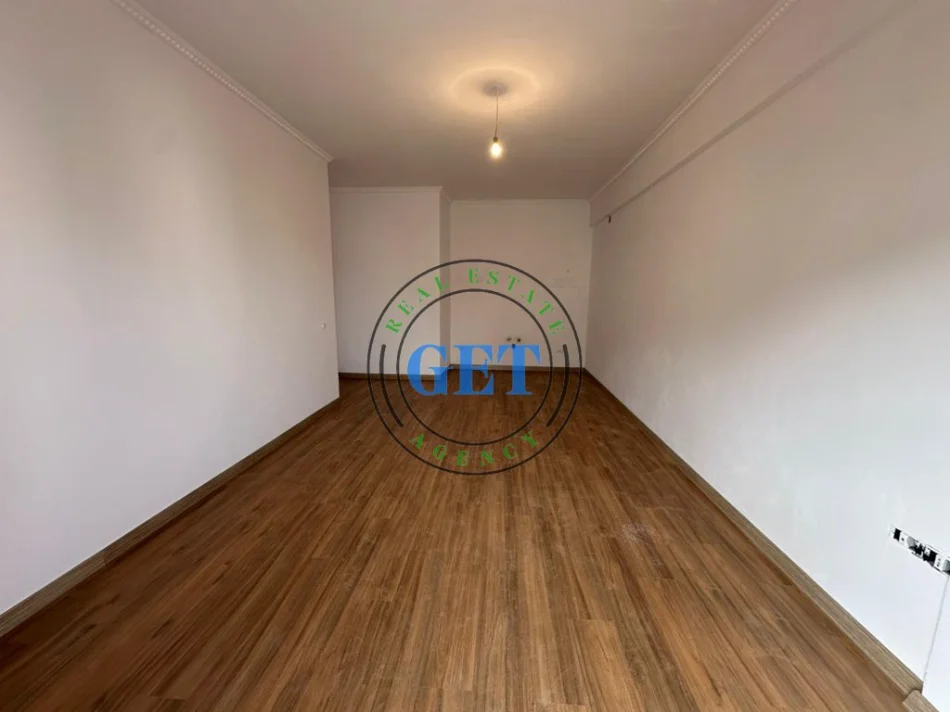 Durres, shitet apartament 1+1+Ballkon Kati 5, 75 m² 85.000 € 