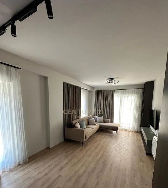 Tirane, shitet 2+1+Aneks+Ballkon Kati 1, 103 m² 210.000 € 