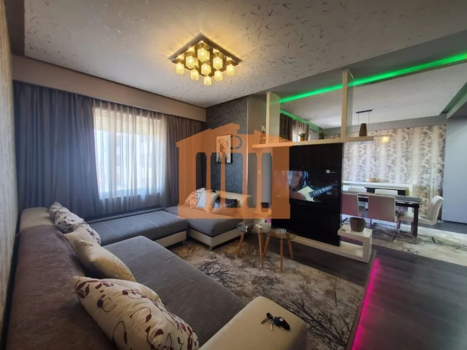 Durres, shitet apartament 1+1+Ballkon Kati 7, 80 m² 130.000 € 