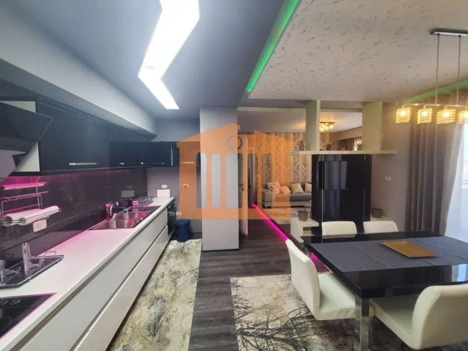 Durres, shitet apartament 1+1+Ballkon Kati 7, 80 m² 130.000 € 