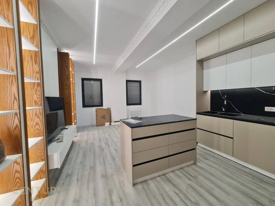 Tirane, jap me qera apartament 2+1+2+POST PARKIMI , 110 m² 1.200 € (LIQENI I THATE)