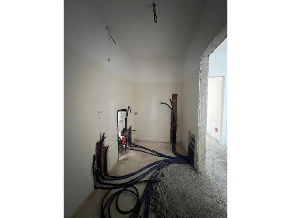 Tirane, shes apartament 2+1+2 , 120 m² 330.000 € (Kika 2, Komuna e Parisit)