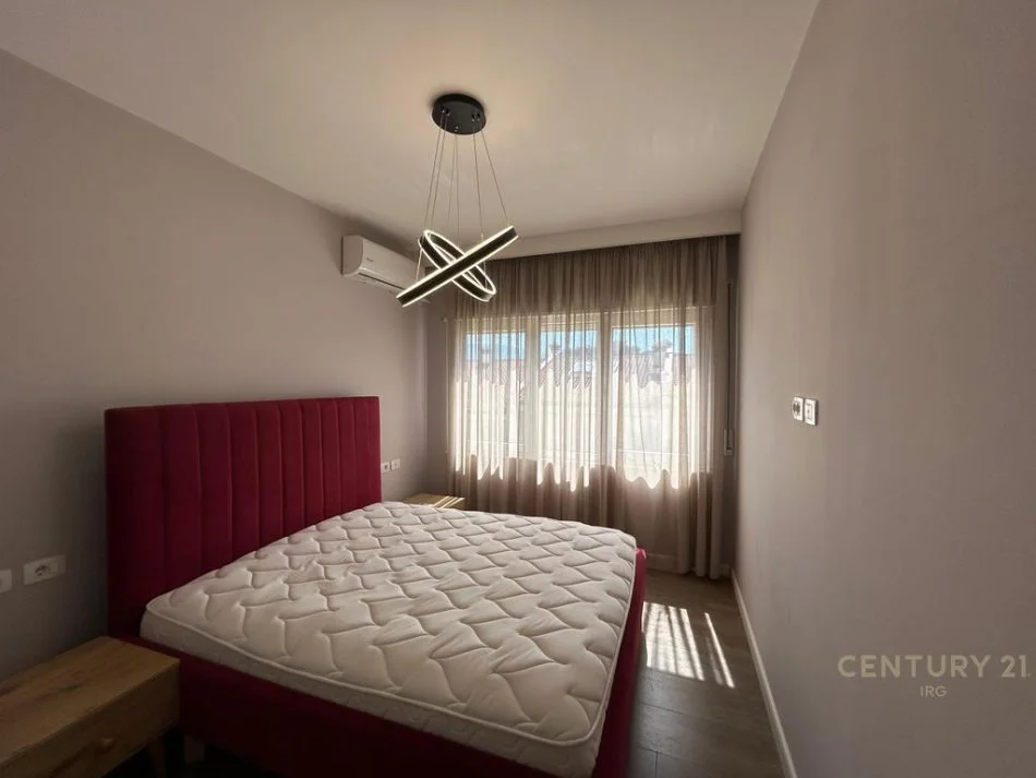 Tirane, jap me qera apartament 2+1 , 110 m² 1.200 € (KODRA E DIELLIT)