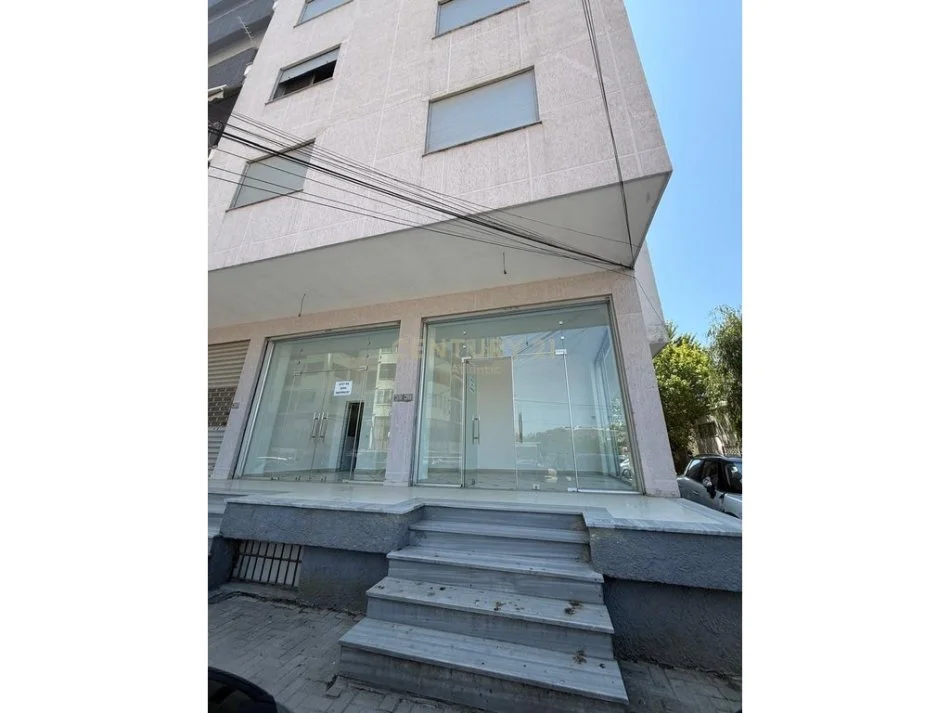 Durres, jepet me qera apartament 1+1+Ballkon Kati 1, 53 m² 400 € (plazh hekuerudha)