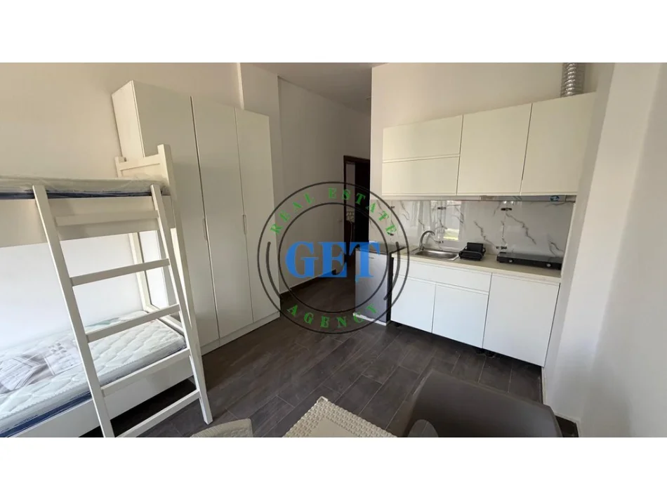 Durres, jepet me qera garsonier 1+1 Kati 1, 35 m² 200 € 