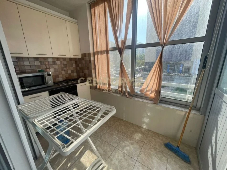 Durres, jepet me qera apartament 1+1 Kati 2, 70 m² 400 € (PLAZH RROTA KUQE)