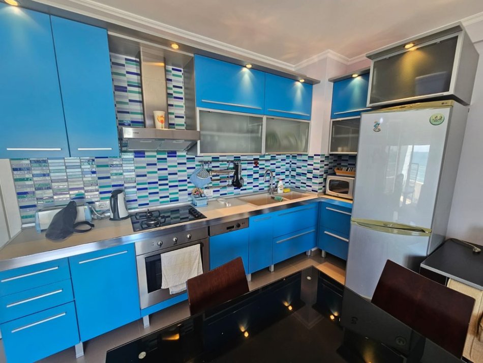 Durres, shitet apartament 2+1+Ballkon Kati 8, 84 m² 200.000 € (Golem)