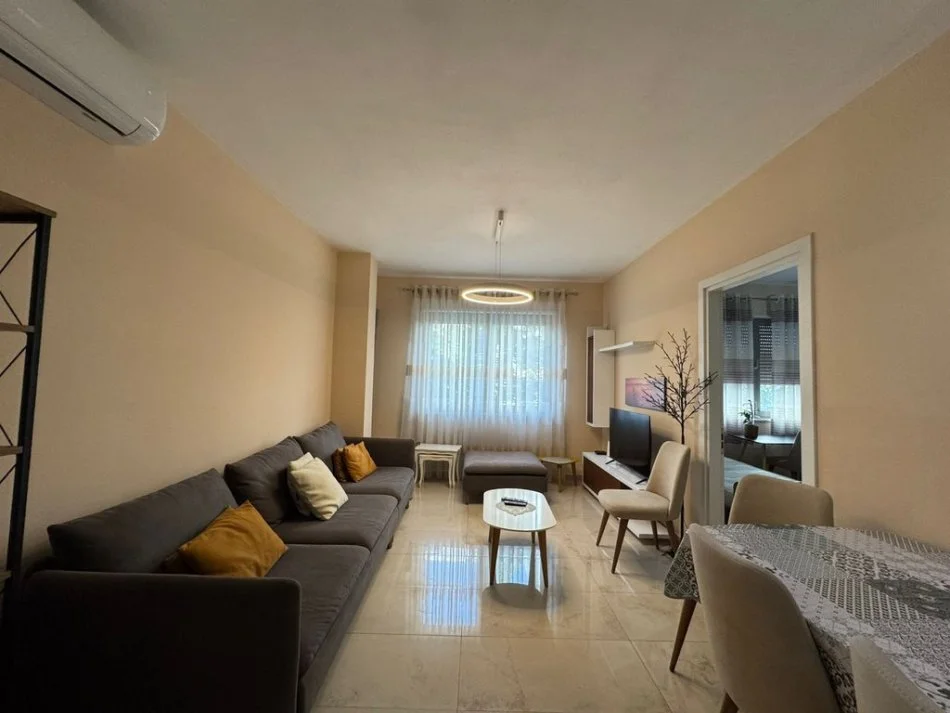 Tirane, jepet me qera apartament 2+1 Kati 2, 80 m² 600 € (Tower Bridge 3 Tirana Albania)
