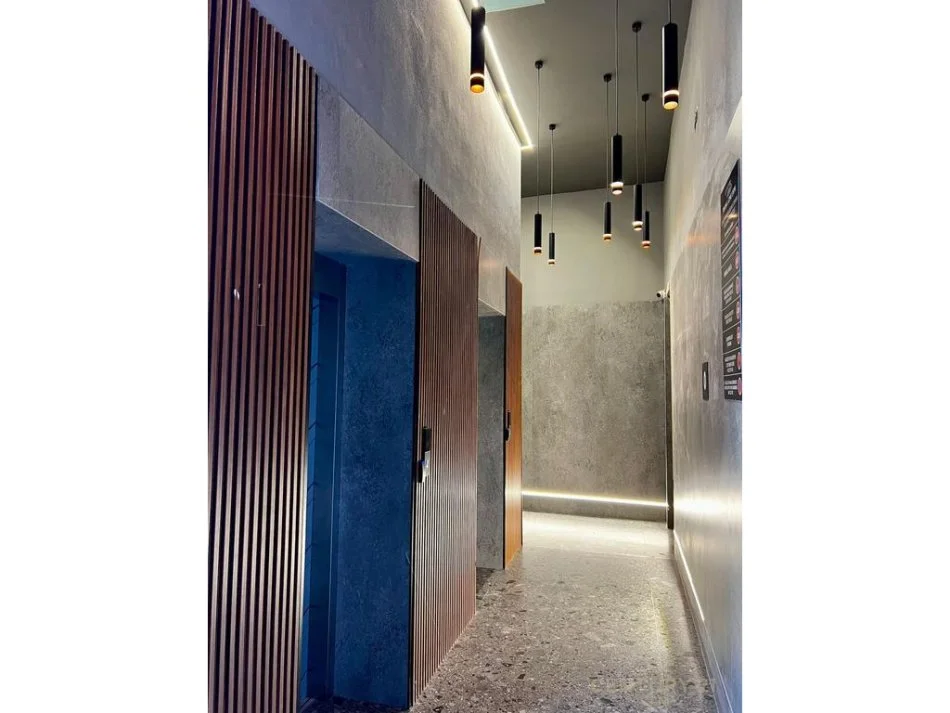 Tirane, jepet me qera apartament 2+1 Kati 3, 82 m² 900 € 