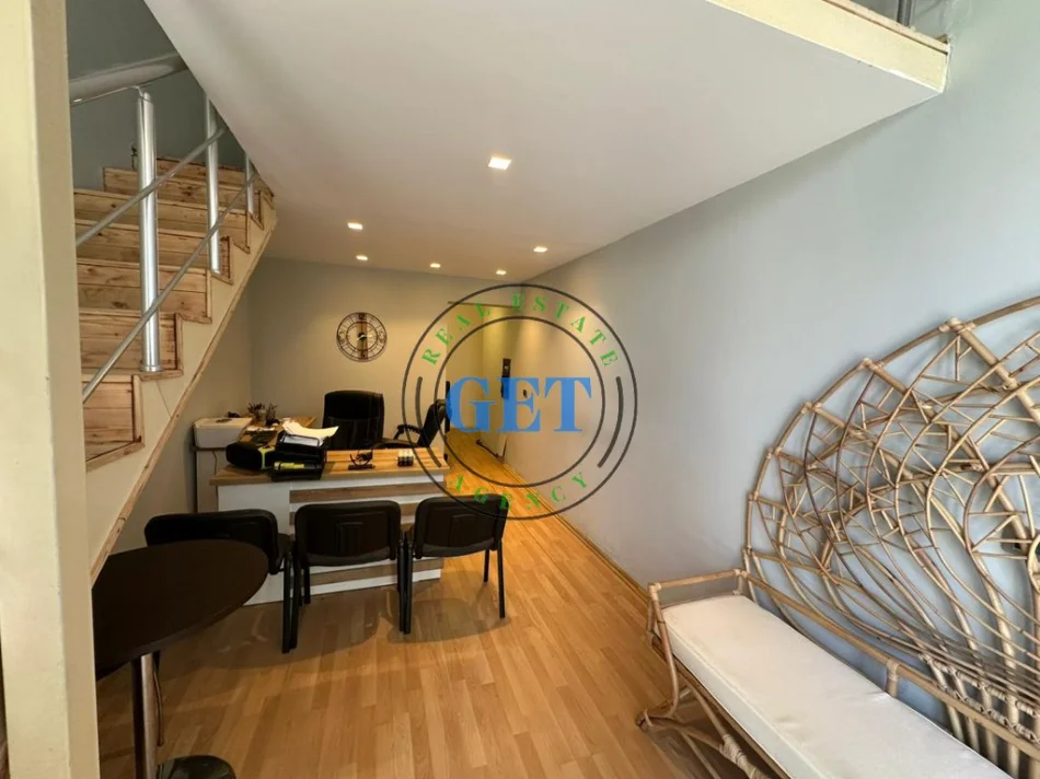 Durres, jepet me qera apartament 2+1 Kati 0, 40 m² 450 € 