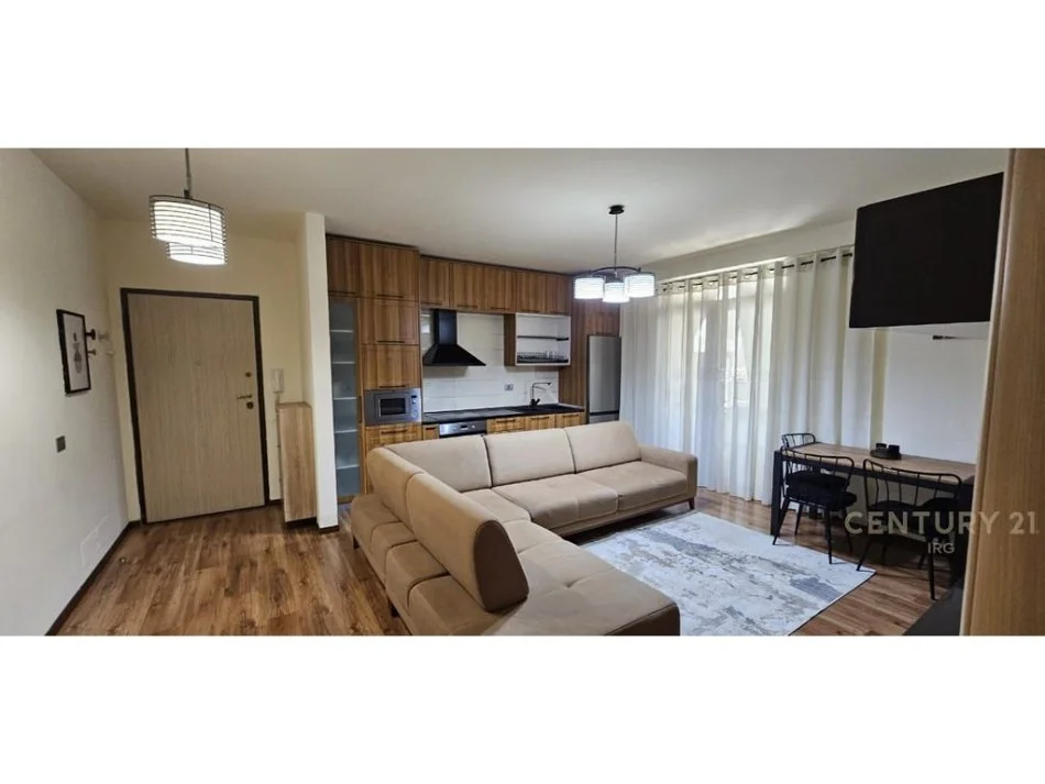 Tirane, jepet me qera 1+1 Kati 4, 60 m² 550 € (Rruga e Dibres)