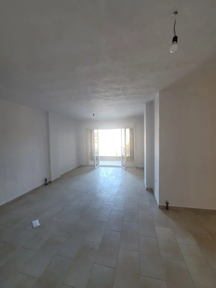 Tirane, shitet 2+1+Ballkon Kati 4, 115 m² 195.500 € (kopshti zoologjik)