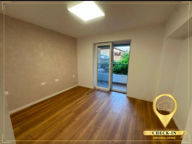 Tirane, jepet me qera zyre Kati 2, 78 m² 800 € (Bulevardi Bajram Curri)