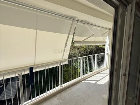 Tirane, jepet me qera apartament 2+1+Ballkon Kati 5, 135 m² 1.800 € (PRANE JUVENILJA CASTELLO)