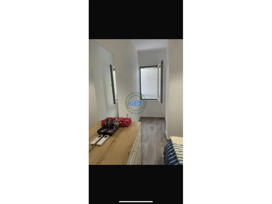Durres, jepet me qera apartament 2+1 Kati 1, 102 m² 450 € (Vollga)