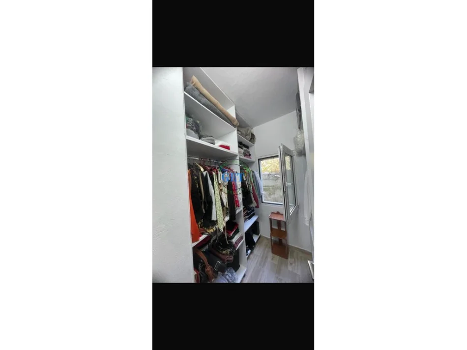 Durres, jepet me qera apartament 2+1 Kati 1, 102 m² 450 € 