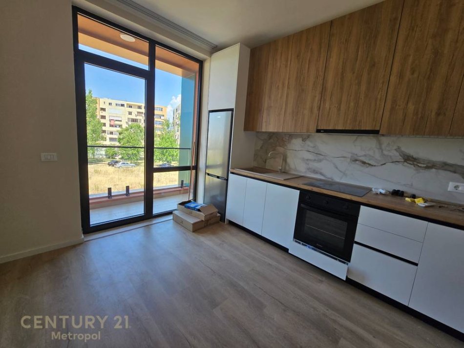 Tirane, jepet me qera apartament 1+1 Kati 2, 53 m² 480 € (Bulevadi i Ri)