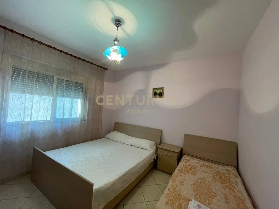 Durres, jepet me qera apartament 1+1 Kati 4, 57 m² 350 € (SHKEMBI I KAVAJES)