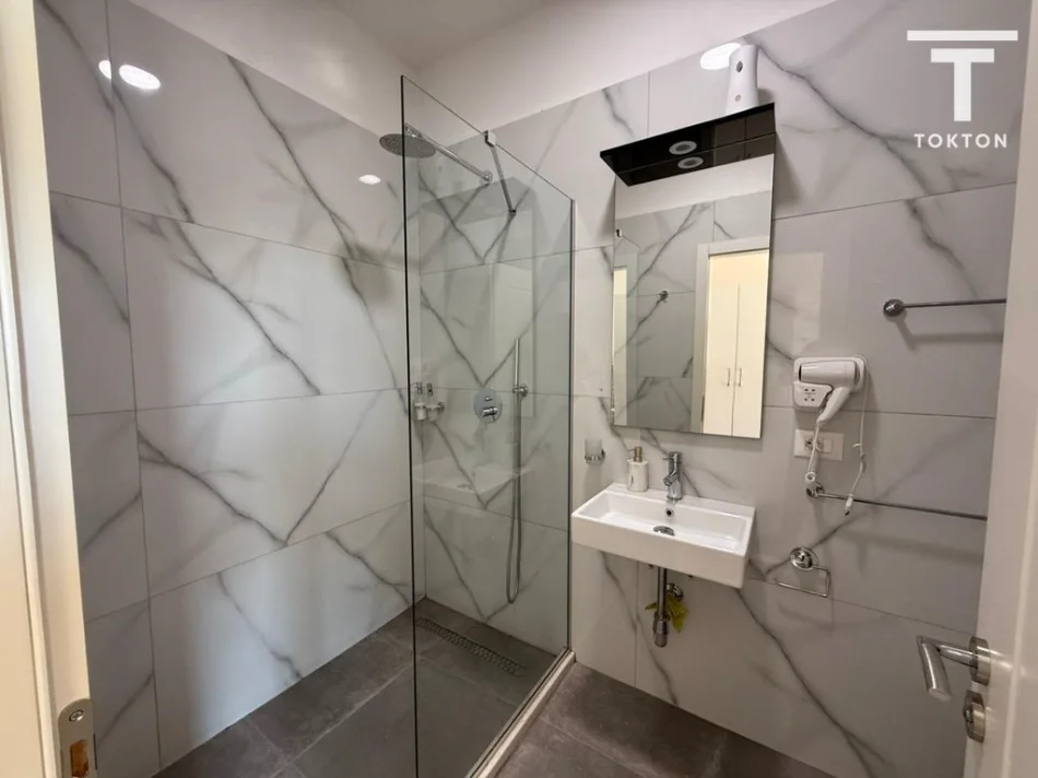 Shqiperi, shitet apartament 1+1 Kati 3, 63 m² 195.000 € (stadiumi dinamo)