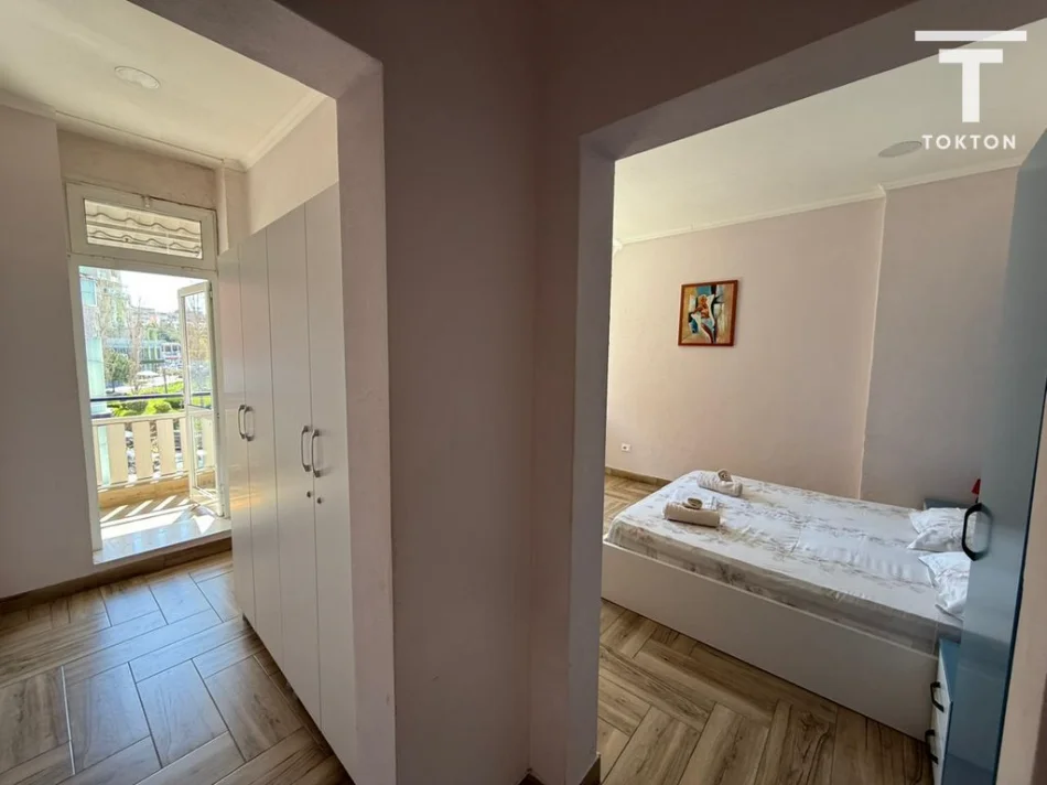 Shqiperi, shitet apartament 1+1 Kati 3, 63 m² 195.000 € (stadiumi dinamo)