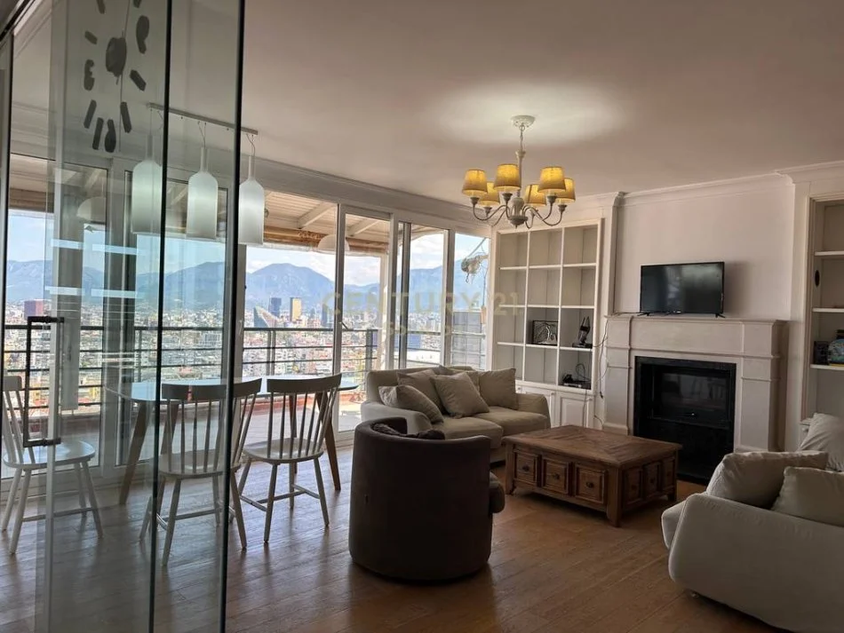 Tirane, jepet me qera apartament 2+1+Ballkon Kati 5, 120 m² 1.000 € (kodra e diellit)