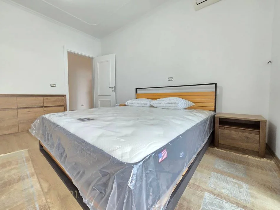 Tirane, jepet me qera apartament 2+1+2 Kati 5, 120 m² 1.150 € (Rruga Reshit Collaku, Shallvaret Tirane)