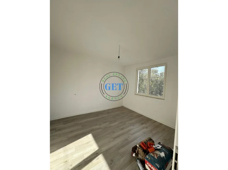 Durres, shitet apartament 2+1 Kati 3, 70 m² 85.000 € (Çezma e Ferrës)