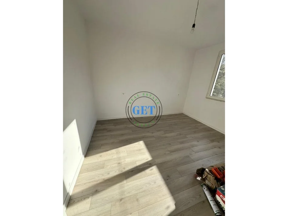 Durres, shitet apartament 2+1 Kati 3, 70 m² 85.000 € (Çezma e Ferrës)
