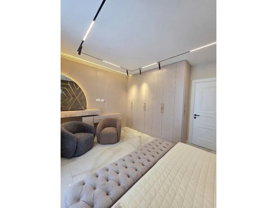 Tirane, shitet apartament 2+1 Kati 4, 119 m² 250.000 € 