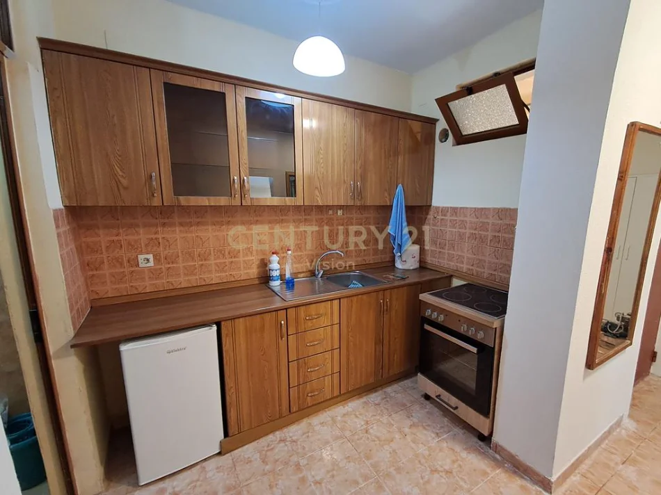 Shkoder, shitet apartament 1+1 Kati 1, 52 m² 60.000 € (dergut)