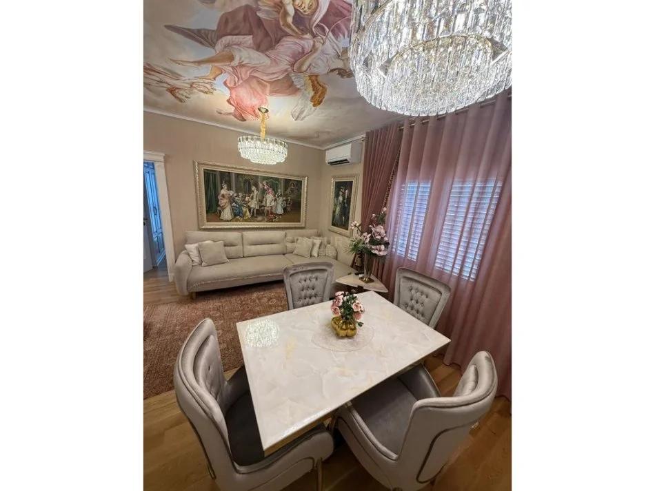 Tirane, jepet me qera apartament 1+1 Kati 9, 73 m² 1.400 € (Myslym Shyri)