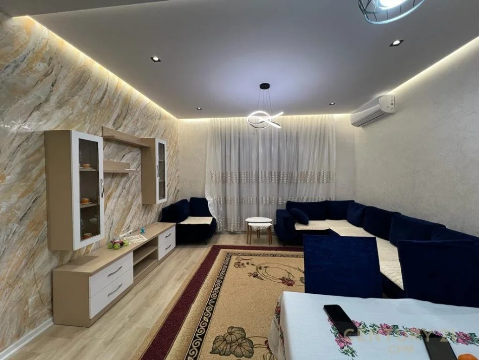 Tirane, jepet me qera apartament 2+1 Kati 7, 102 m² 550 € 