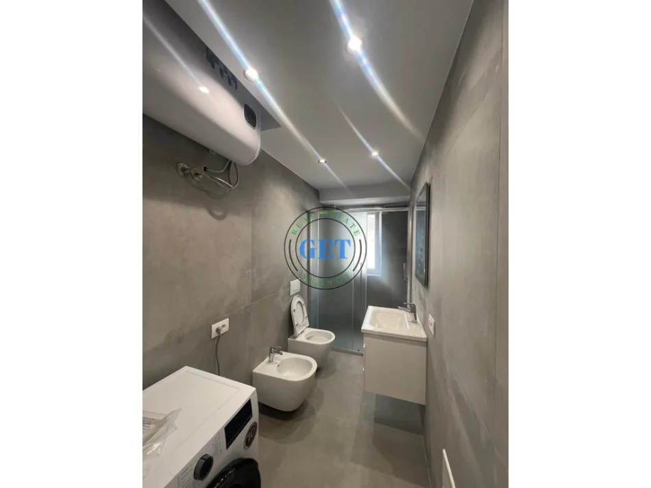 Durres, shitet apartament 2+1+Ballkon Kati 3, 87 m² 160.000 € 