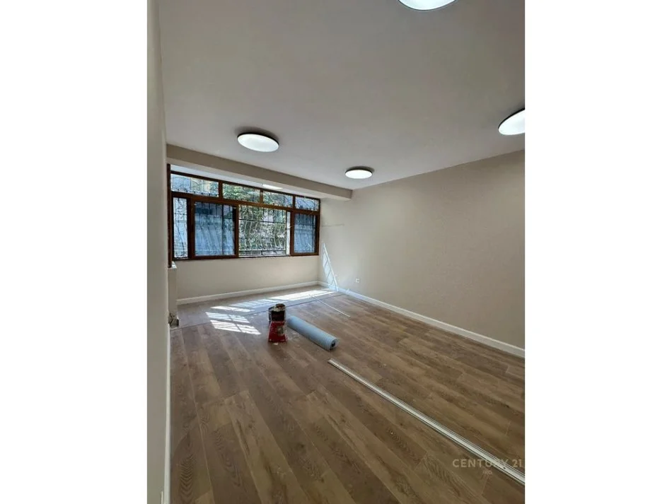 Tirane, shitet apartament Kati 2, 109 m² 268.000 € 