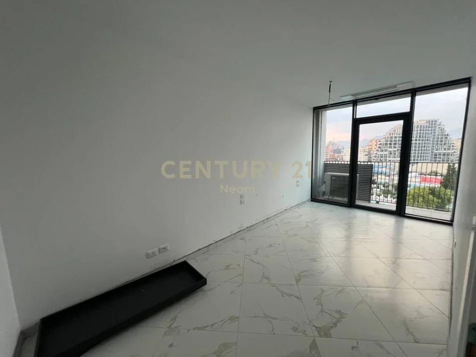 Tirane, jepet me qera zyre Kati 2, 100 m² 1.000 € (Lake View Residence)