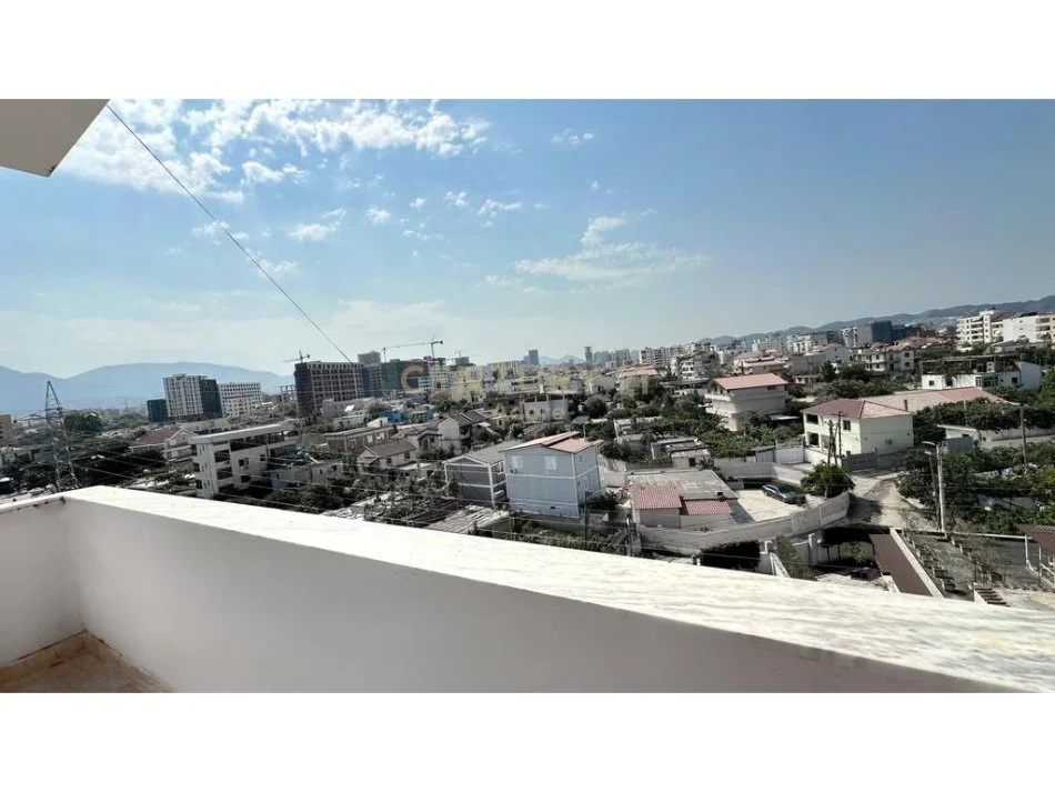 Tirane, jepet me qera apartament 1+1 Kati 5, 400 € 